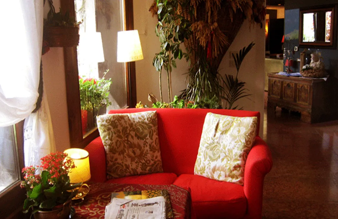Hotel Mirage-1