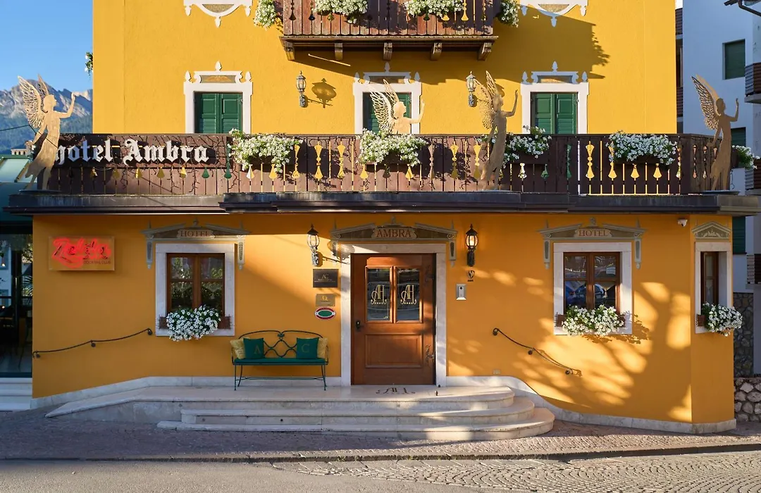 Ambra Cortina Luxury&Fashion Hotel-1